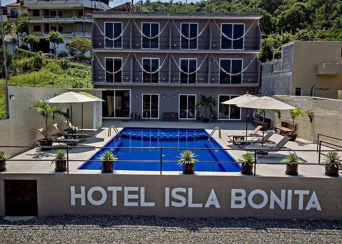 Isla Bonita Guest house 4*