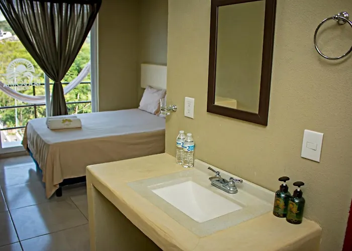 Guest house Isla Bonita Zihuatanejo